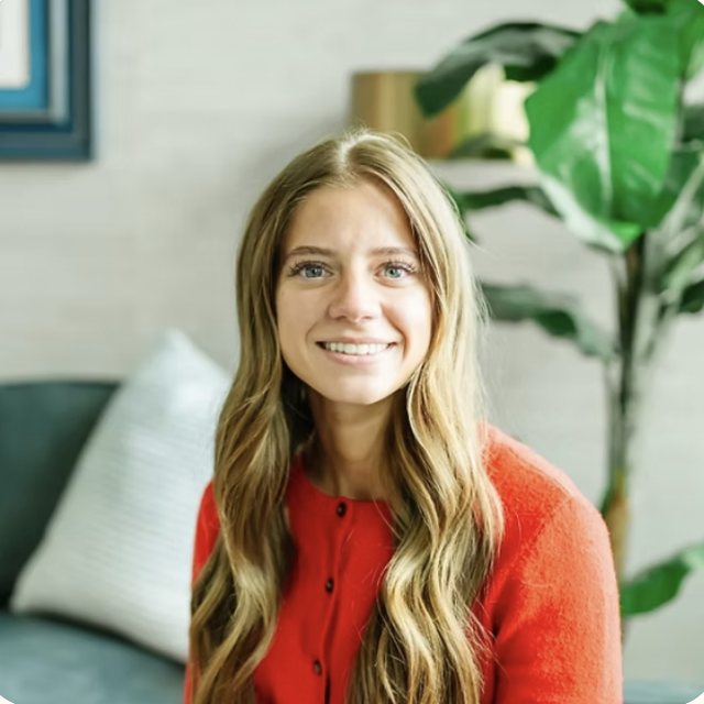 Portrait of Emma Alvarez, Office Administration
